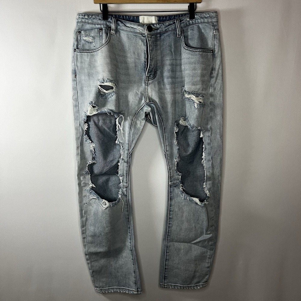 One Teaspoon Light Wash Distressed Boyfriend Jeans
